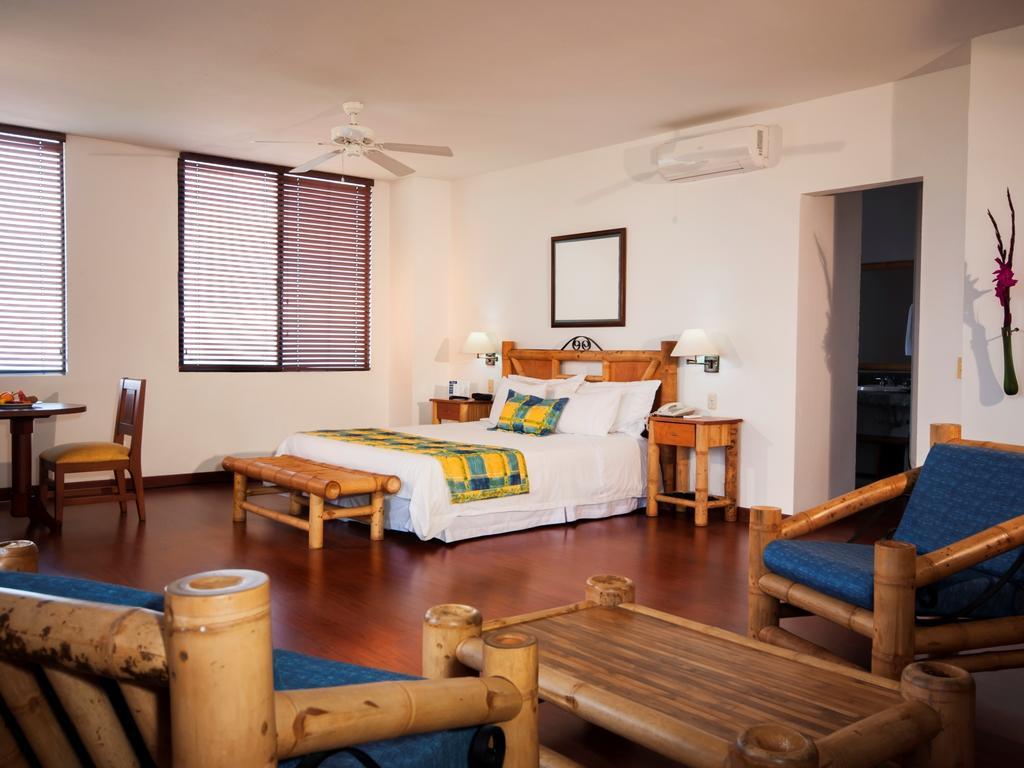 Armenia Hotel Экстерьер фото