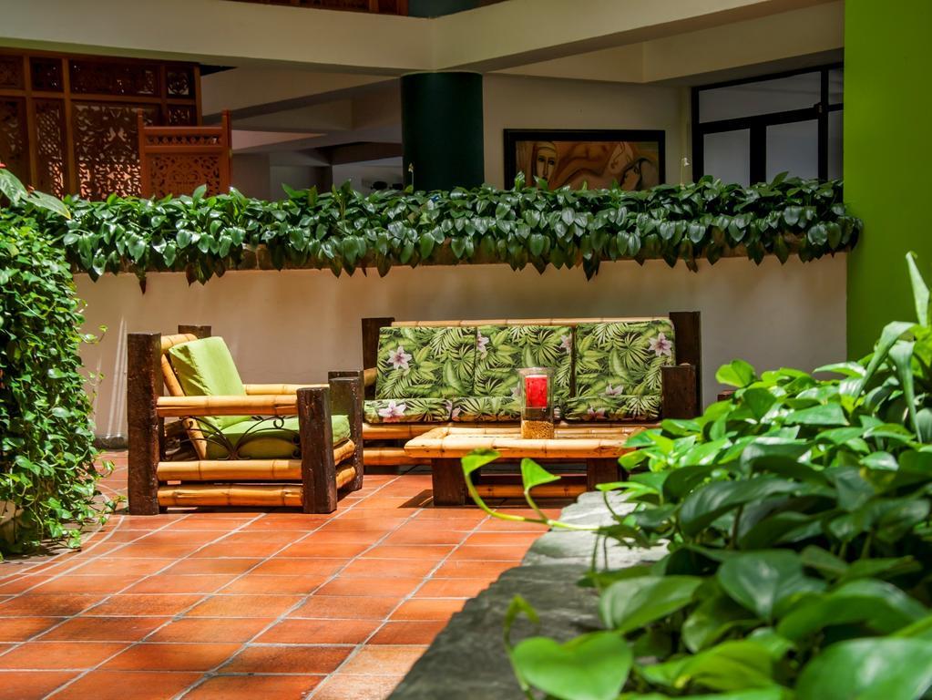 Armenia Hotel Экстерьер фото